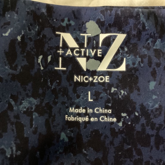NZ ACTIVE by NIC+ZOE Spotted Blues High Waist Leggings, size L - Picture 12 of 13